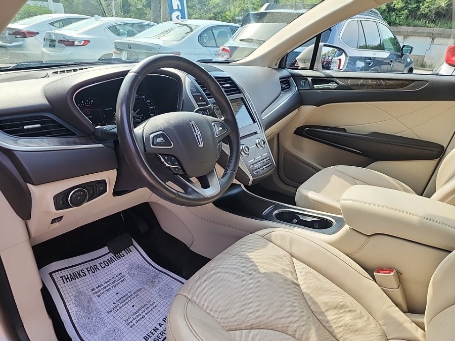 Used 2019 Lincoln MKC Reserve w/ MKC Climate Package AWD/4WD image 17