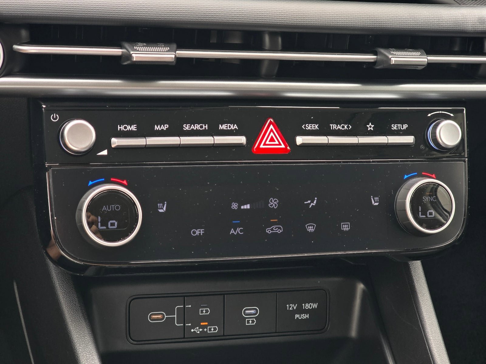 New 2026 Hyundai Tucson SEL image 18