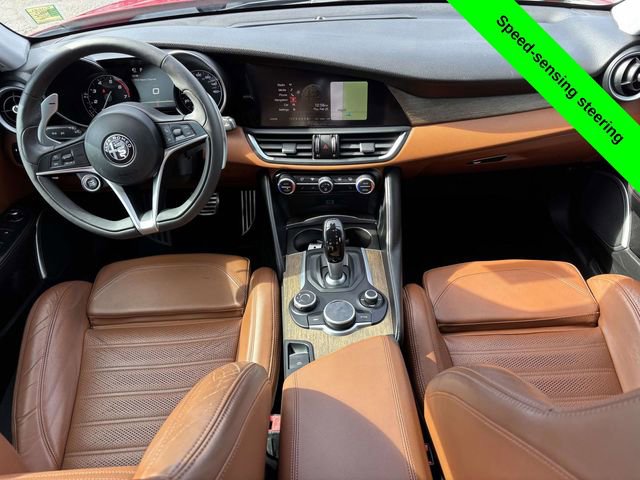 Used 2017 Alfa Romeo Giulia Ti w/ TI 19" Sport Package image 27