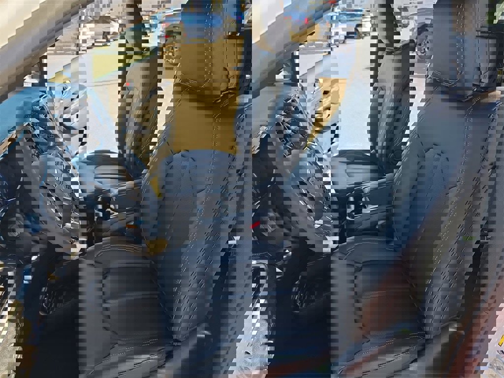 New 2026 Chrysler Pacifica Select image 17