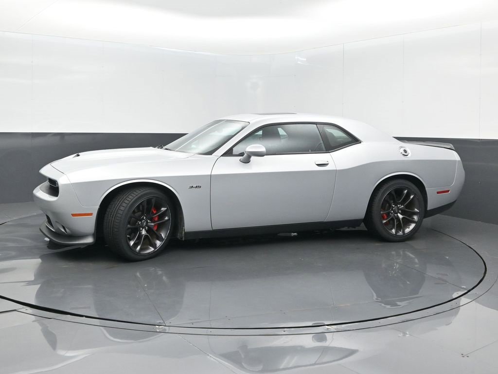 Used 2023 Dodge Challenger R/T w/ Performance Handling Group image 10