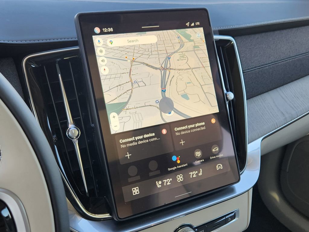 New 2026 Volvo XC90 B6 Ultra w/ Protection Package image 7