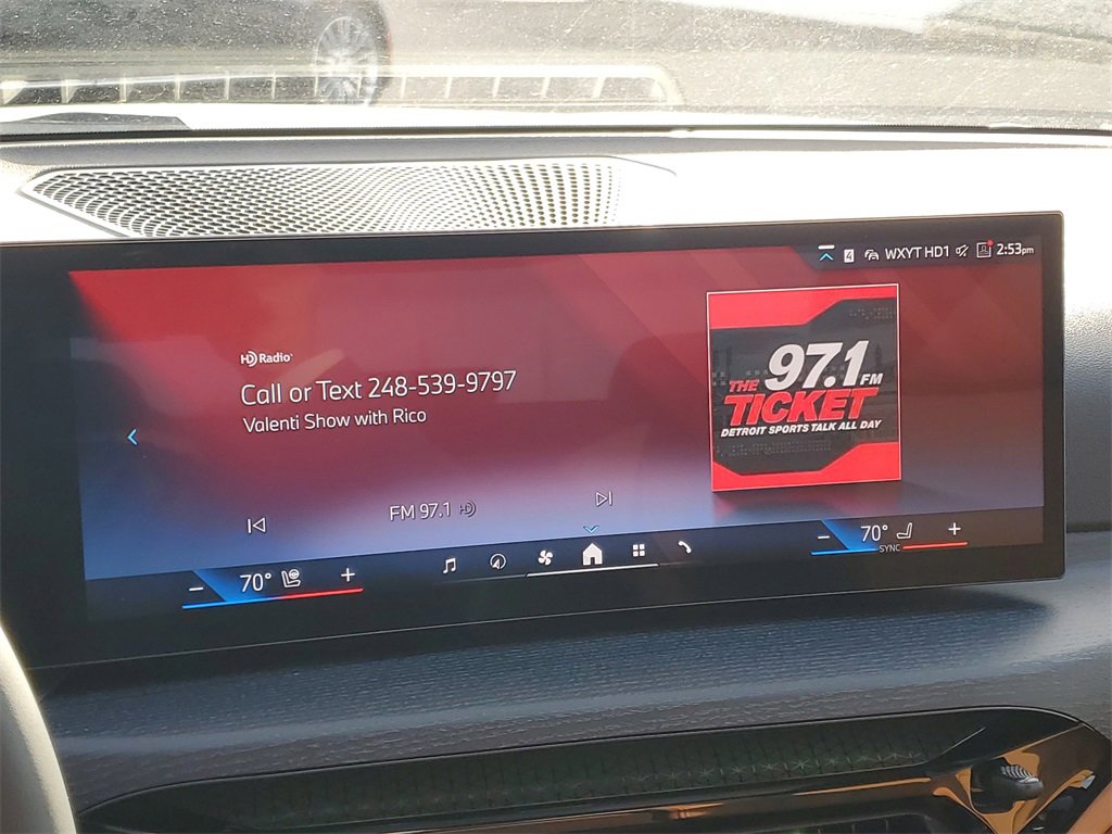 New 2025 BMW 330i xDrive Sedan w/ M Sport Package image 17