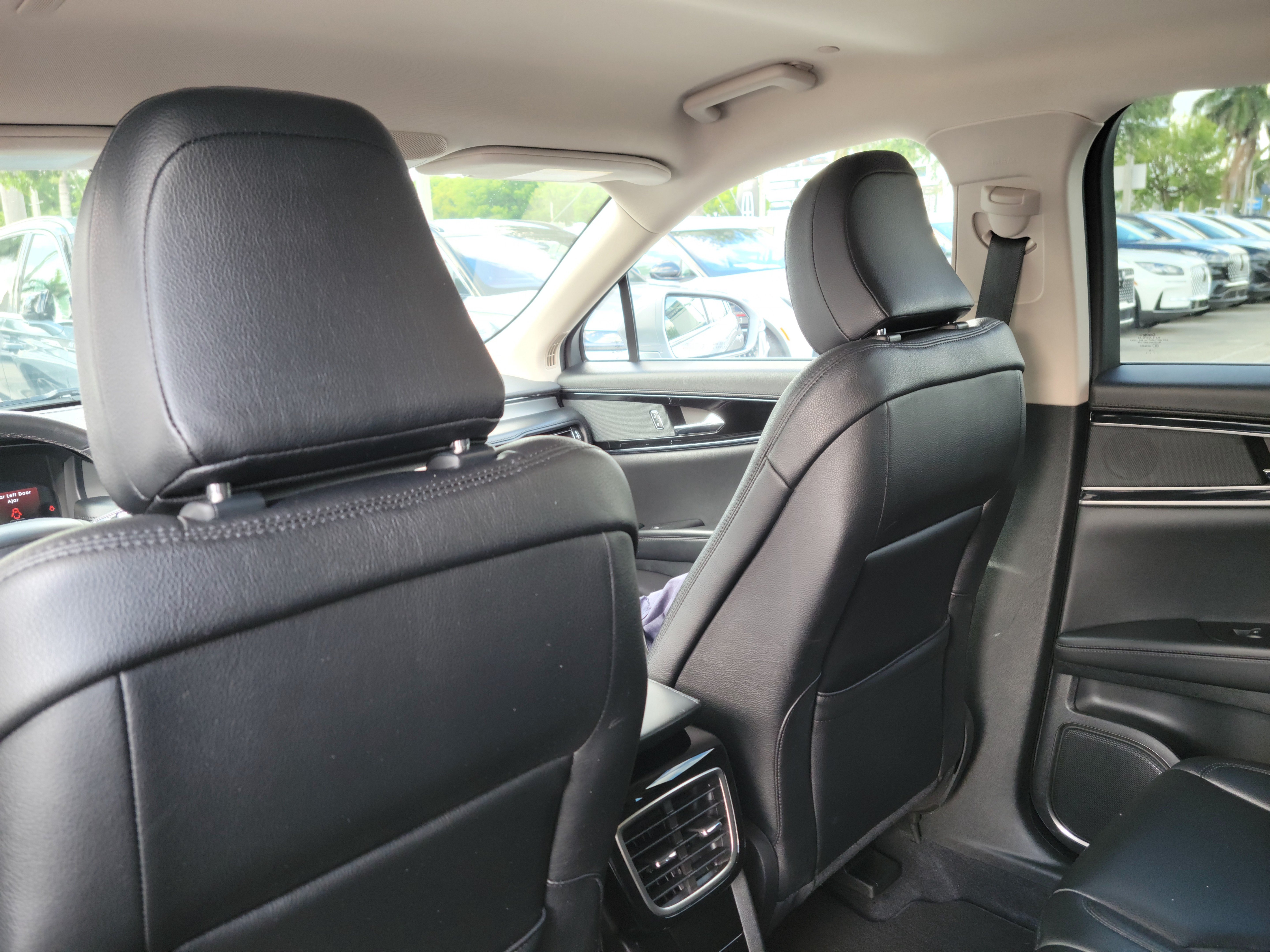 Certified 2023 Lincoln Nautilus AWD w/ Premium Package image 10