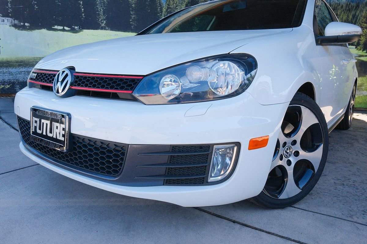 Used 2013 Volkswagen GTI 4-Door FWD image 8