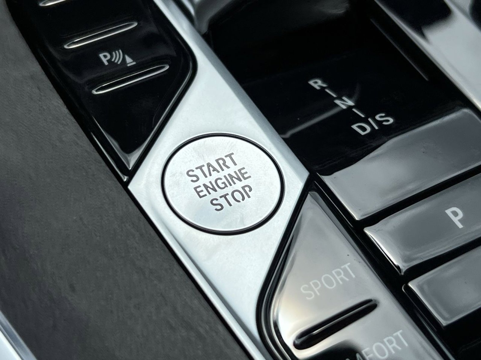 New 2026 BMW X5 xDrive40i w/ Climate Comfort Package image 29