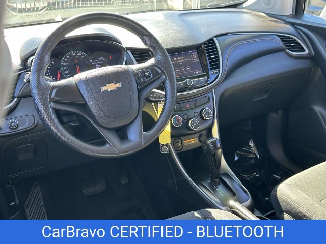 Certified 2020 Chevrolet Trax LS FWD image 2