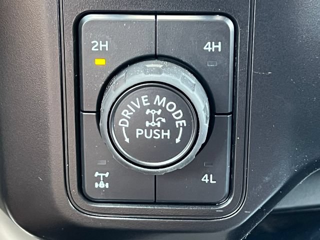 New 2026 Ford F350 Platinum w/ Platinum Plus Package AWD/4WD image 40