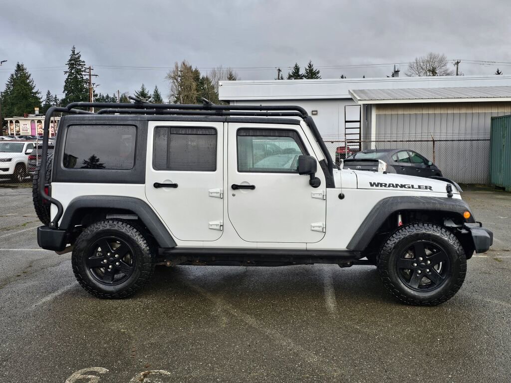 Used 2016 Jeep Wrangler Unlimited Sport image 9
