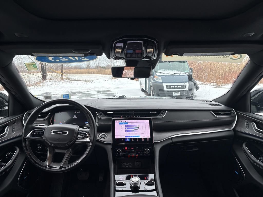 Certified 2021 Jeep Grand Cherokee L Overland w/ Advanced Protech Group III image 16