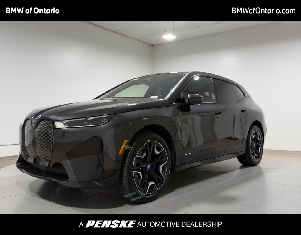 Used 2024 BMW iX xDrive50 w/ Sport Package AWD/4WD image 1