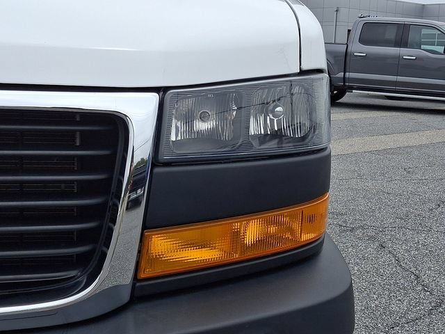 Certified 2024 GMC Savana 2500 w/ Driver Convenience Package RWD image 9