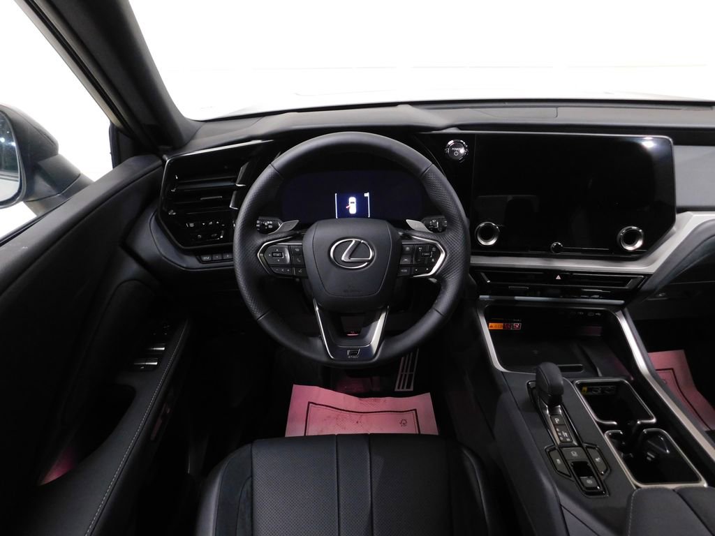 Used 2025 Lexus TX 500h AWD image 38