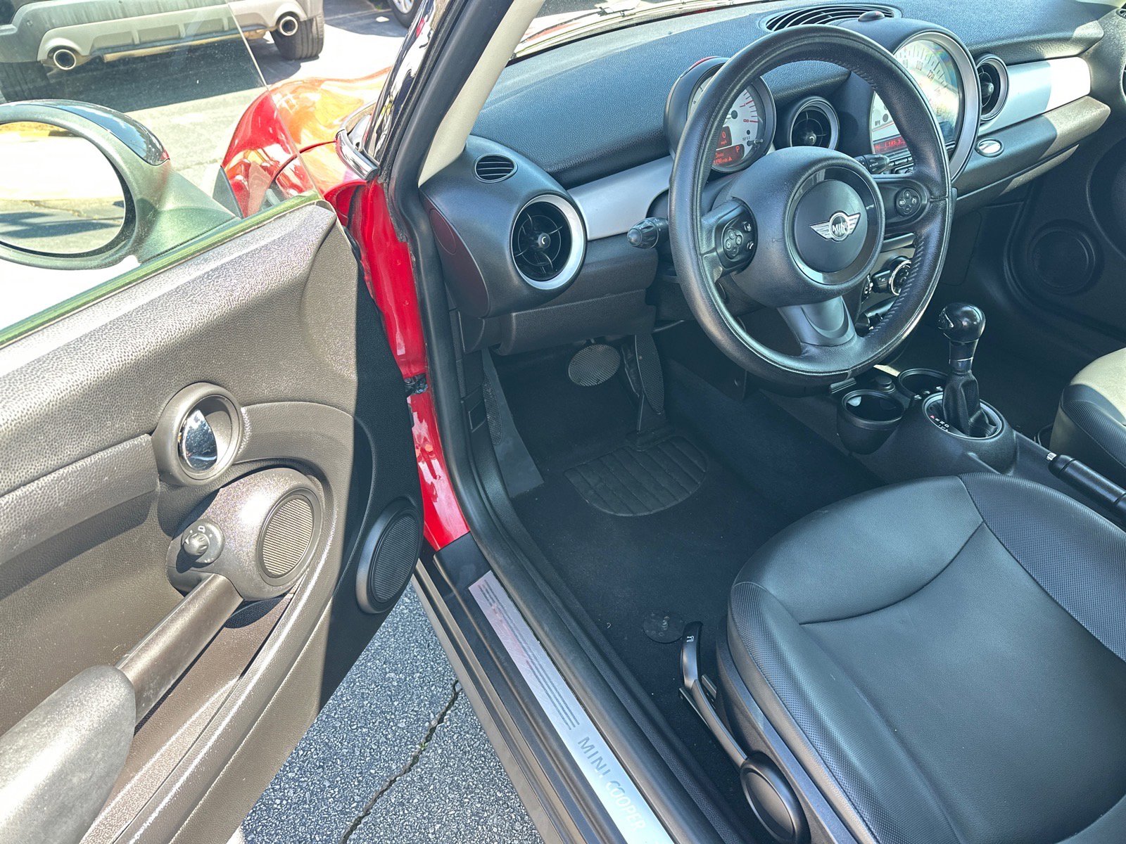 Used 2013 MINI Cooper Hardtop image 7