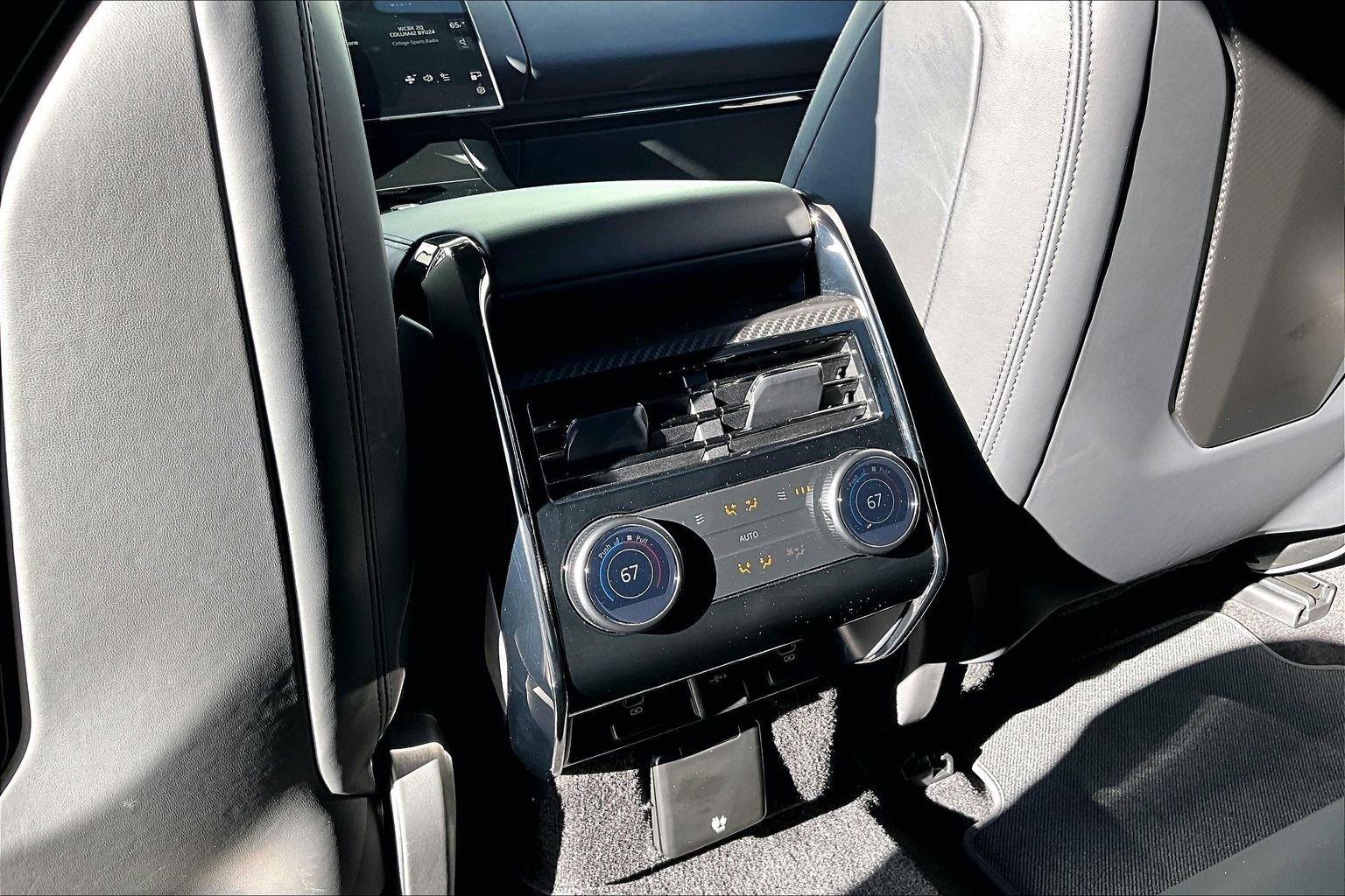 Certified 2025 Land Rover Range Rover Sport SV Edition Two image 35