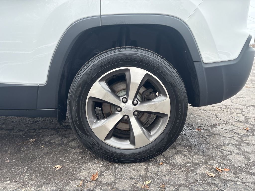 Certified 2020 Jeep Cherokee Limited image 36