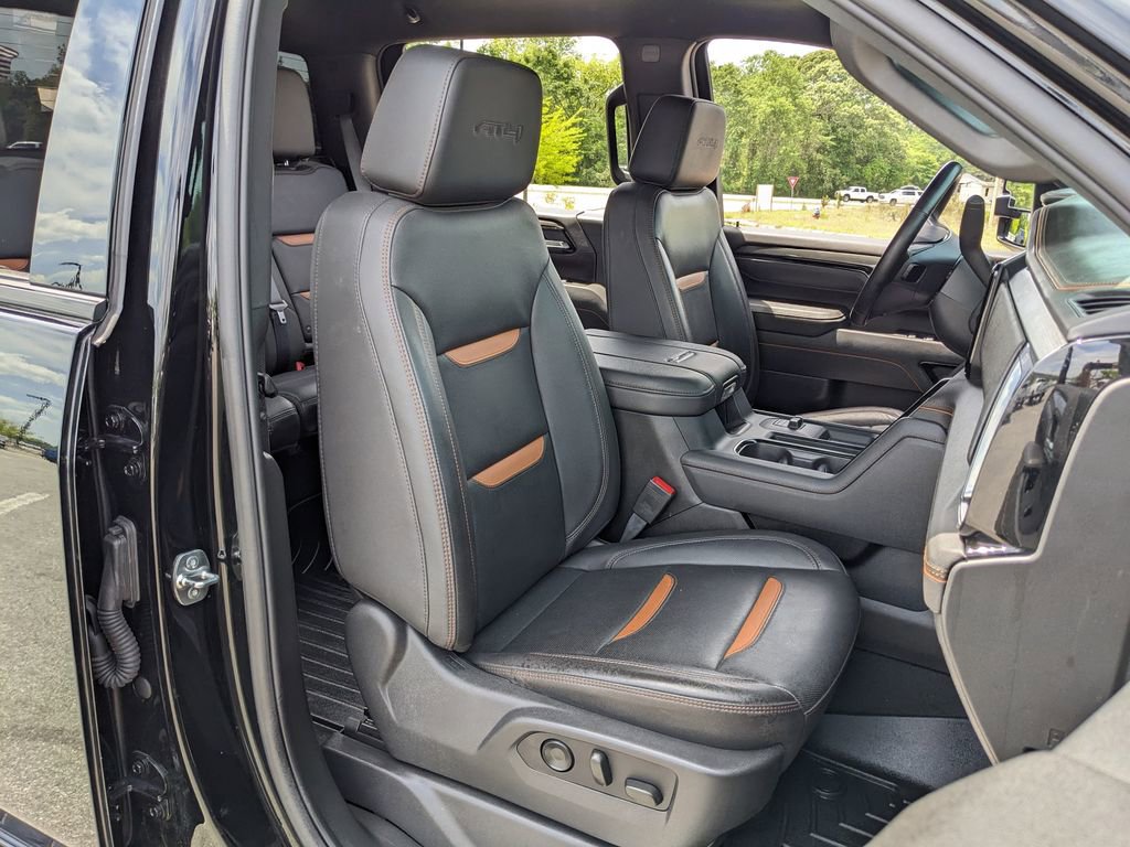 Used 2025 GMC Sierra 2500 AT4 image 48