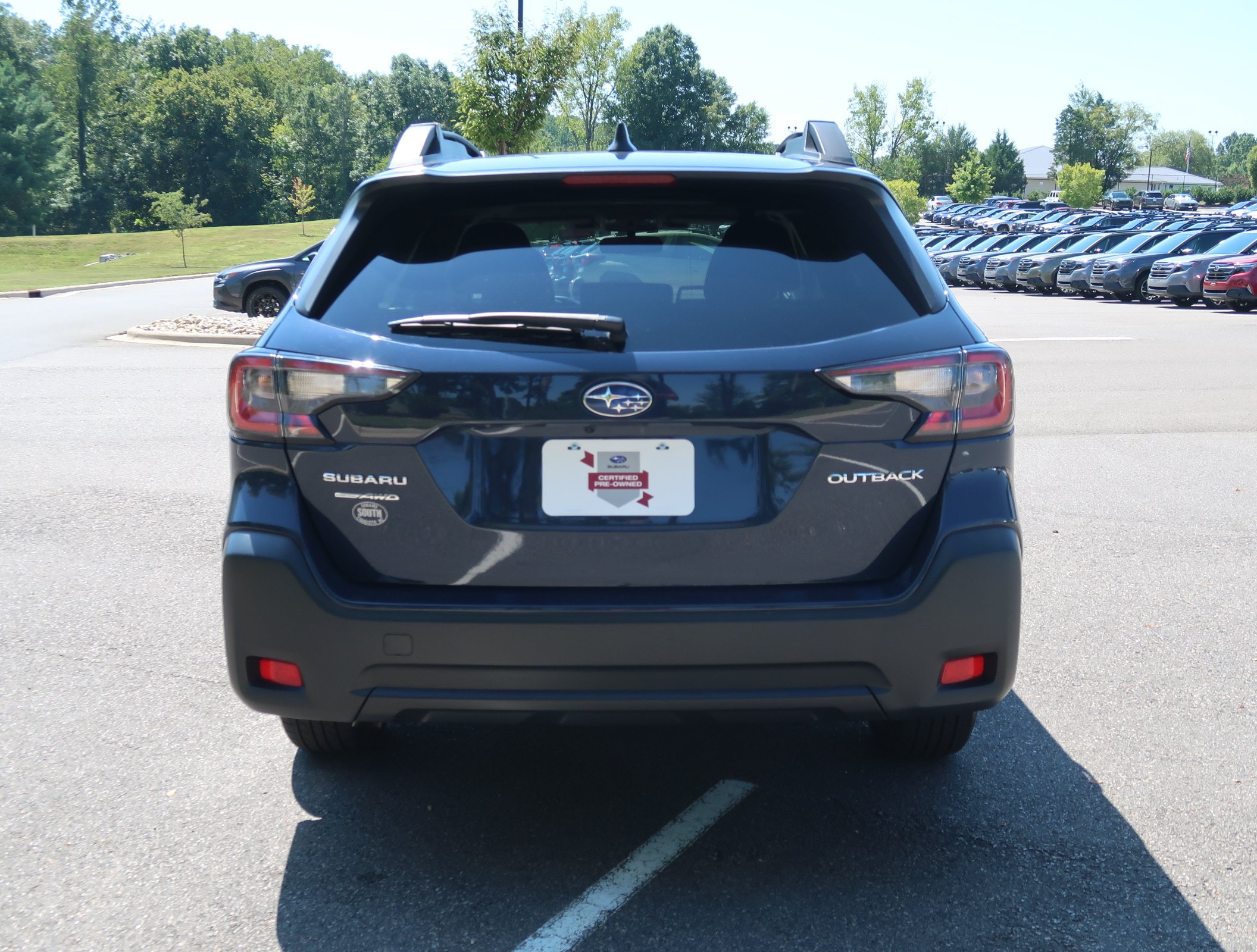 Certified 2024 Subaru Outback Premium AWD/4WD image 7