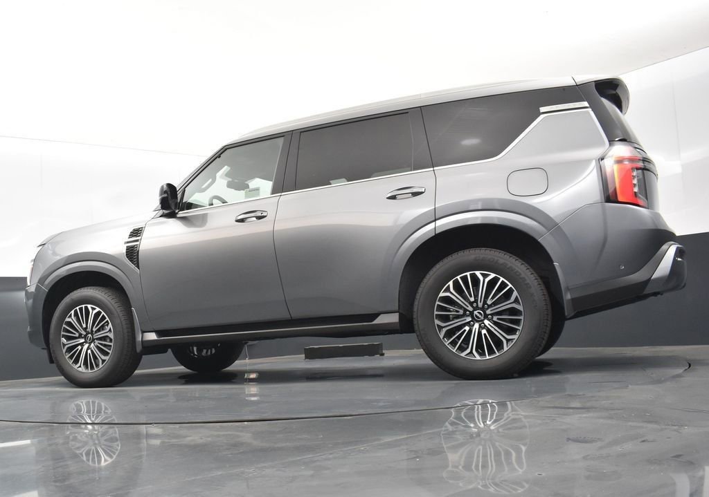 New 2025 Nissan Armada SL w/ Convenience Package image 42