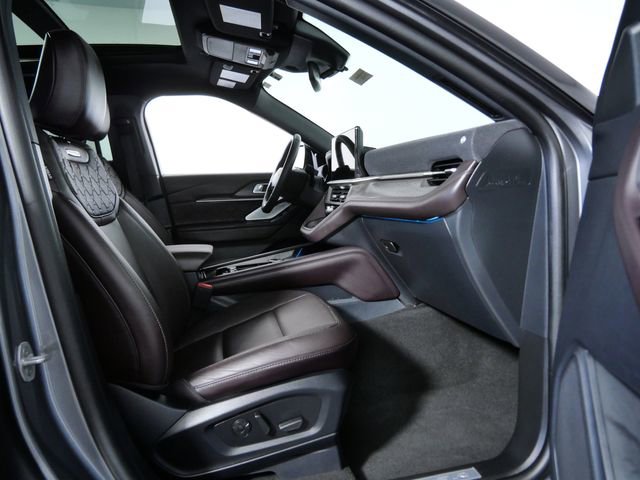 Certified 2025 Ford Explorer Platinum w/ LUX Leather Package AWD/4WD image 11