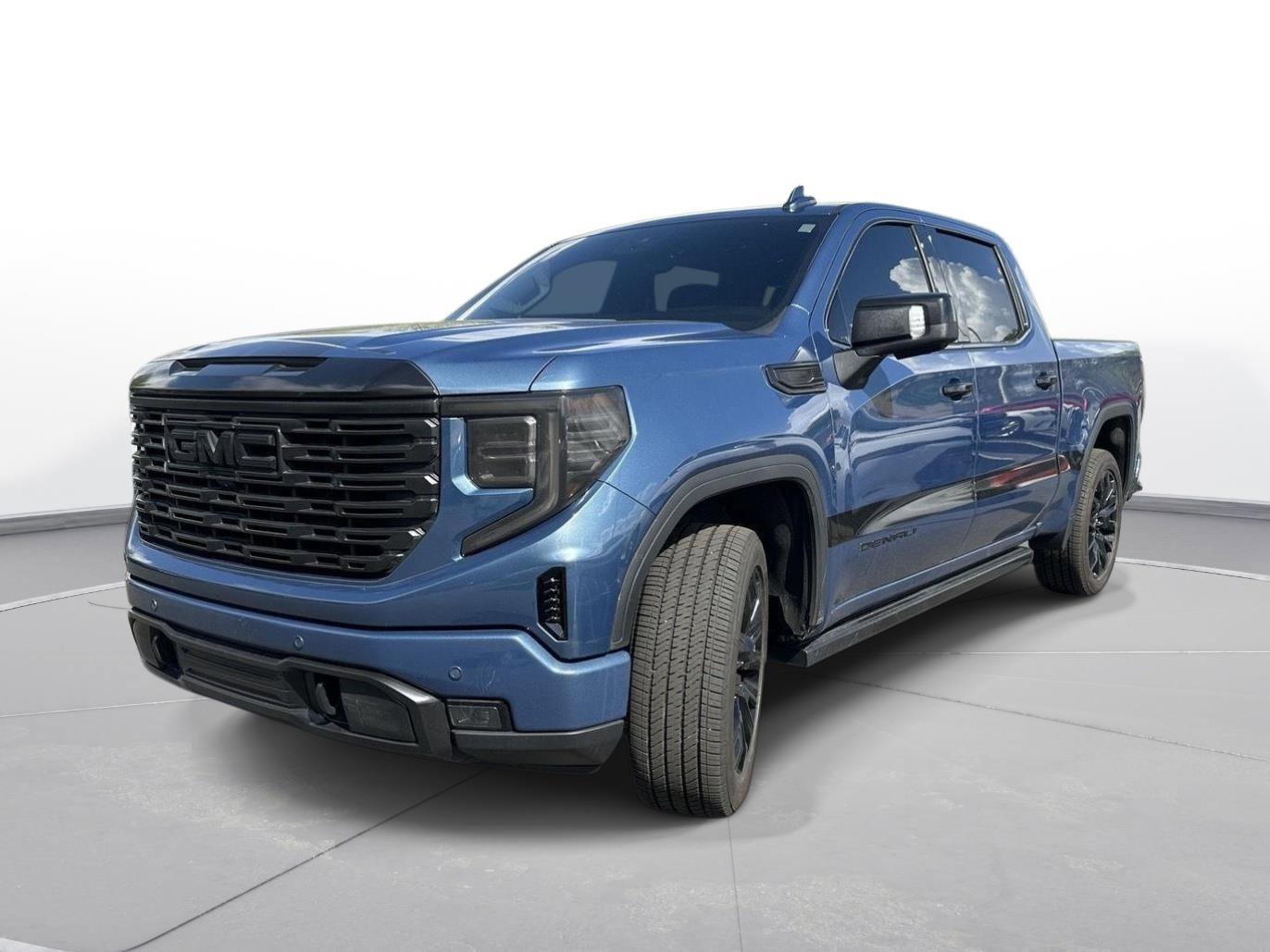 Used 2025 GMC Sierra 1500 Denali w/ Denali Reserve Package image 2