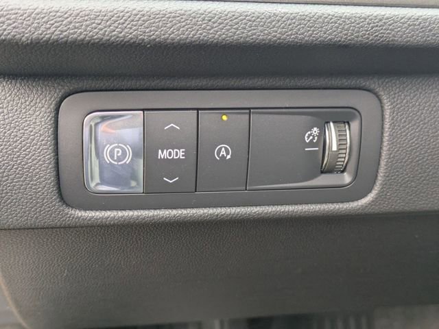 New 2026 Chevrolet Traverse LT w/ Sun and Wheel Package image 13