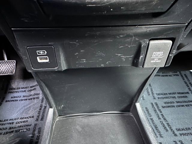 Used 2023 Honda Odyssey Sport image 36