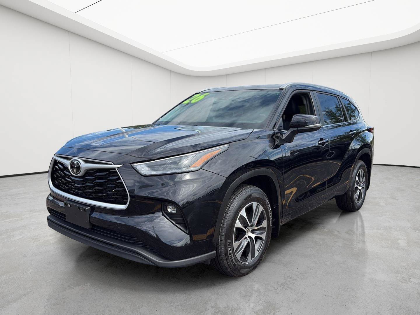 Used 2026 Toyota Highlander XLE AWD/4WD image 29