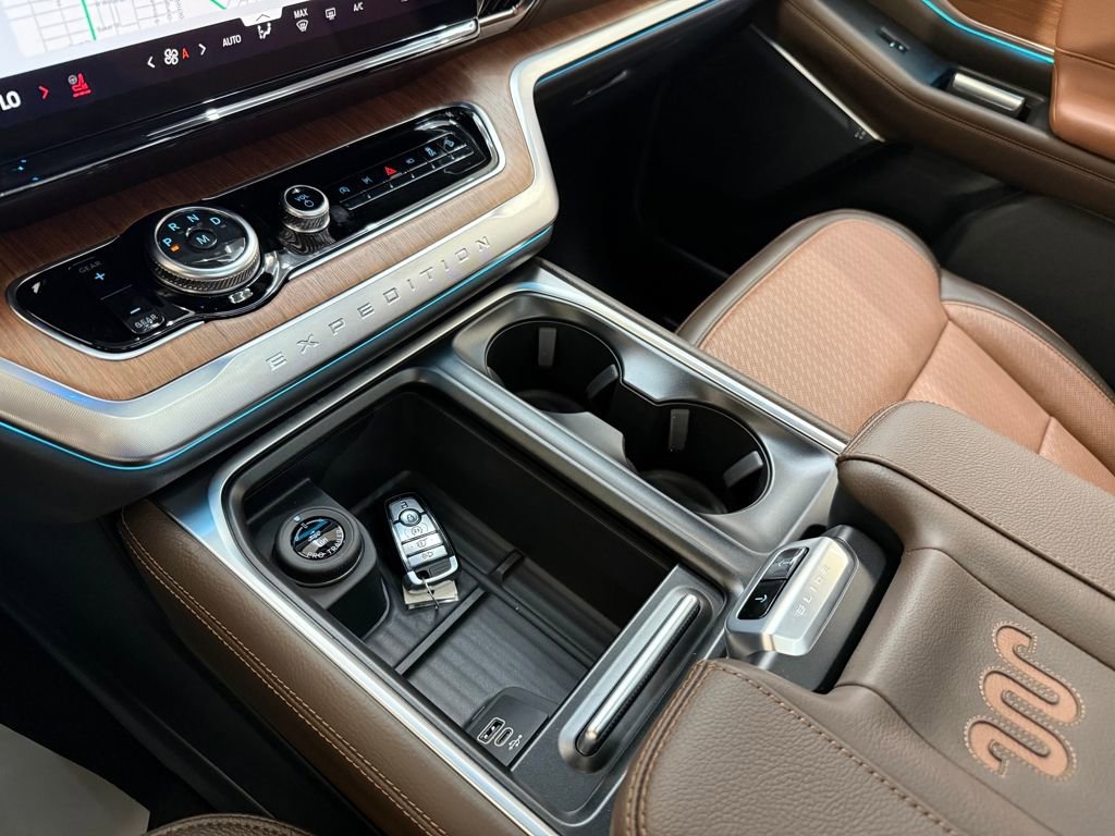 New 2026 Ford Expedition Max King Ranch image 15