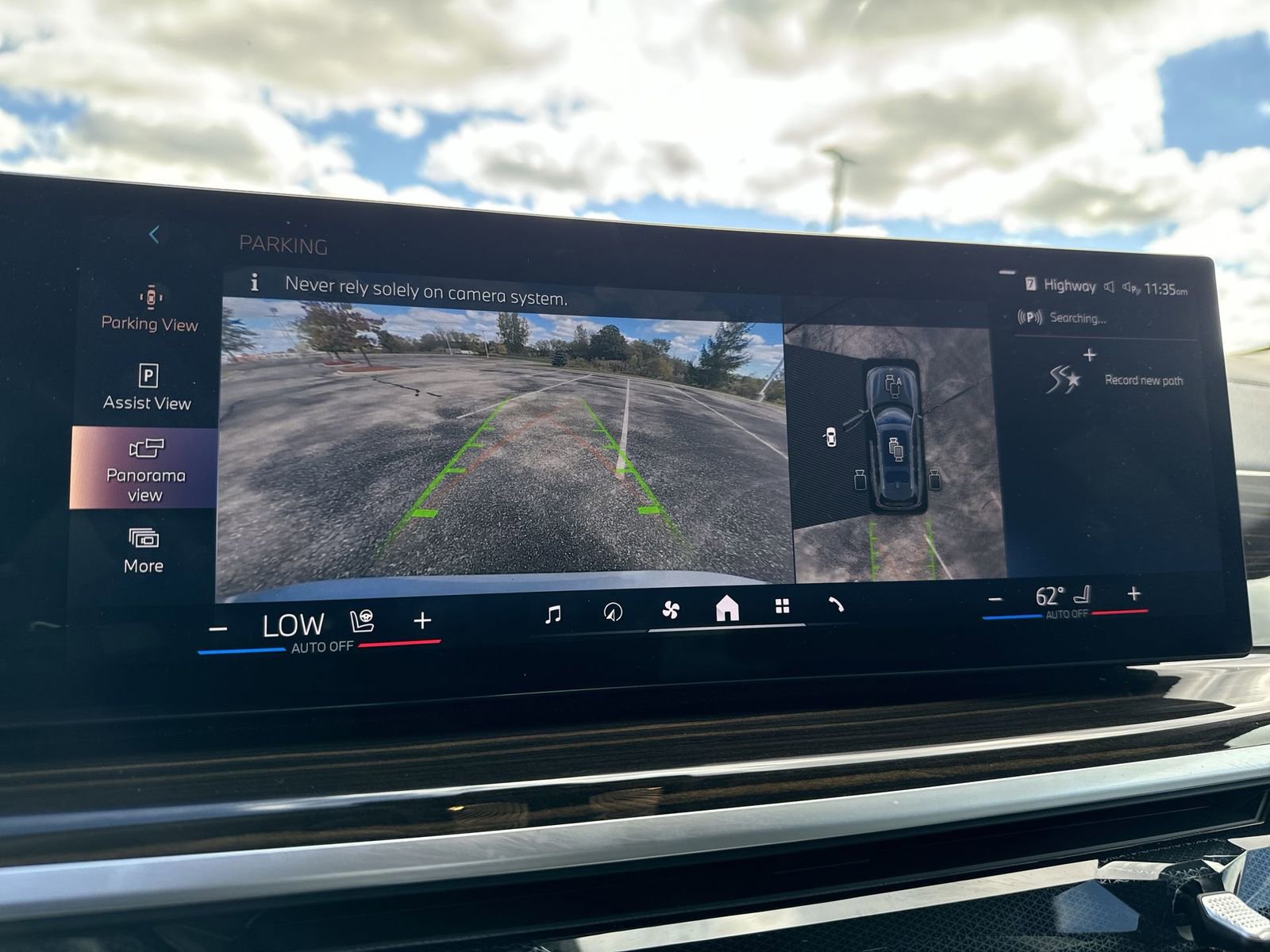 Used 2025 BMW X7 xDrive40i image 8