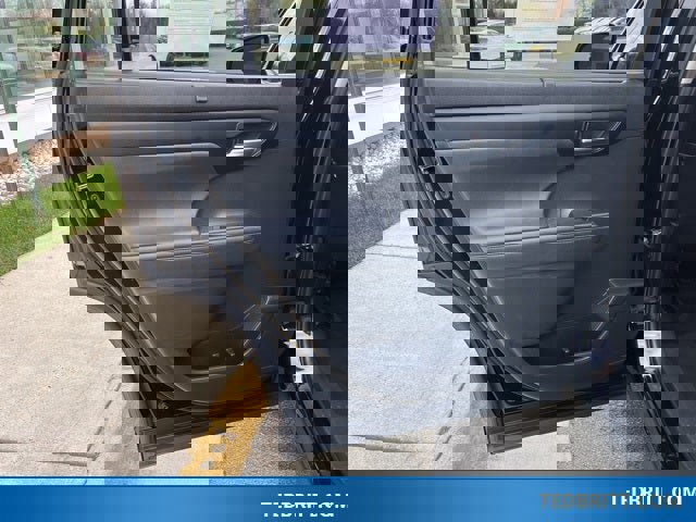 Used 2024 Toyota Highlander XLE image 17