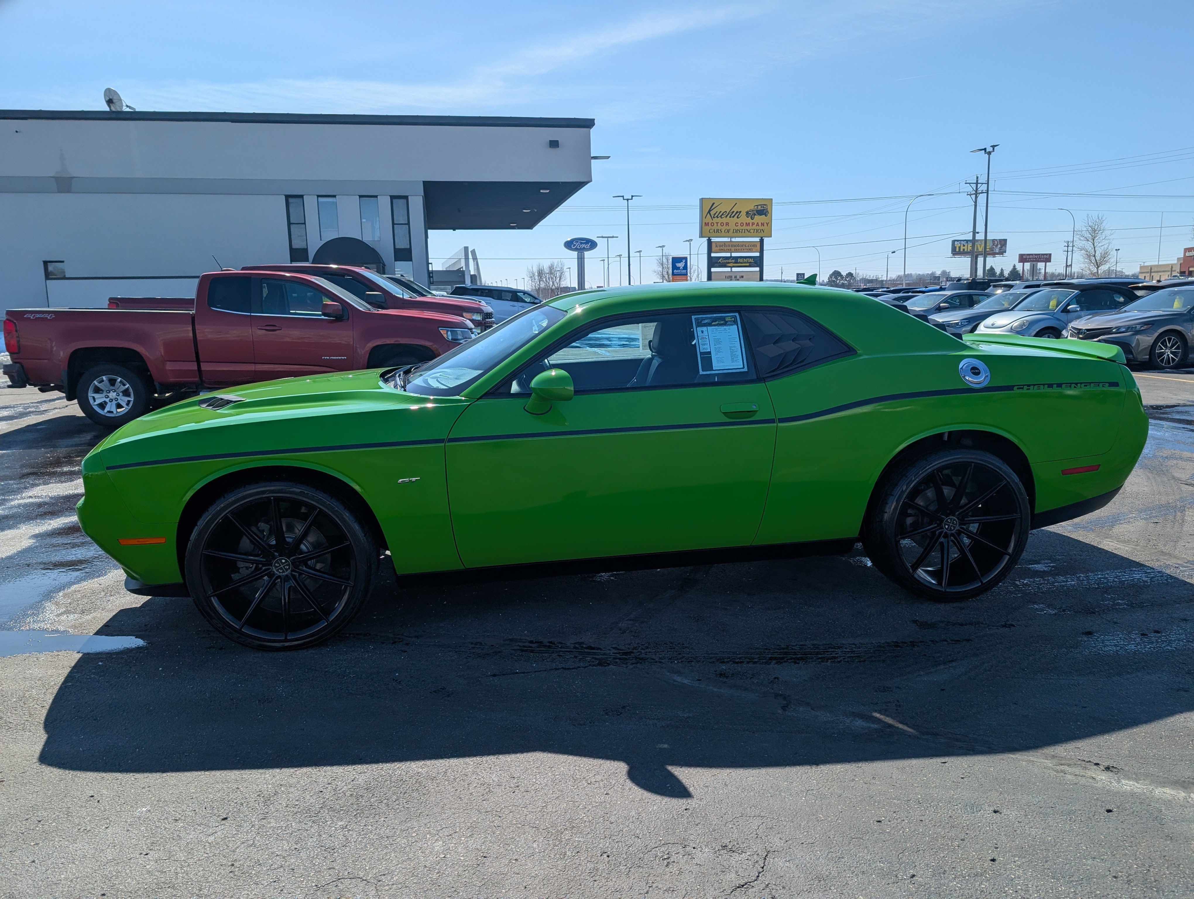 Used 2017 Dodge Challenger GT w/ Technology Group image 5