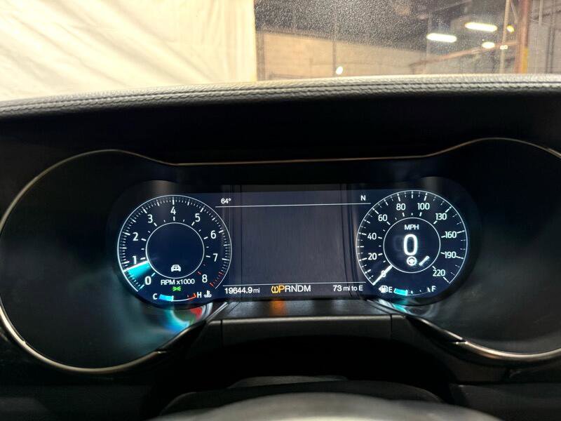 Used 2022 Ford Mustang Shelby GT500 w/ Carbon Fiber Track Pack image 33