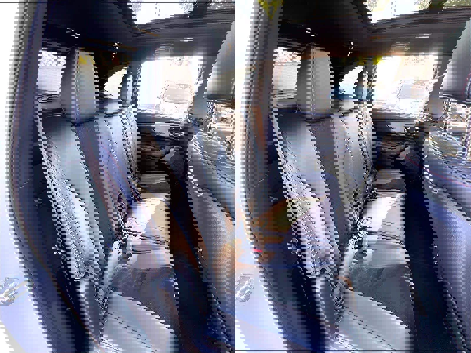 Used 2023 Acura MDX A-Spec image 29