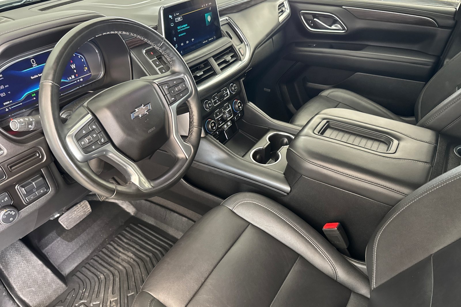 Used 2024 Chevrolet Tahoe Z71 w/ Z71 Off-Road Package AWD/4WD image 9