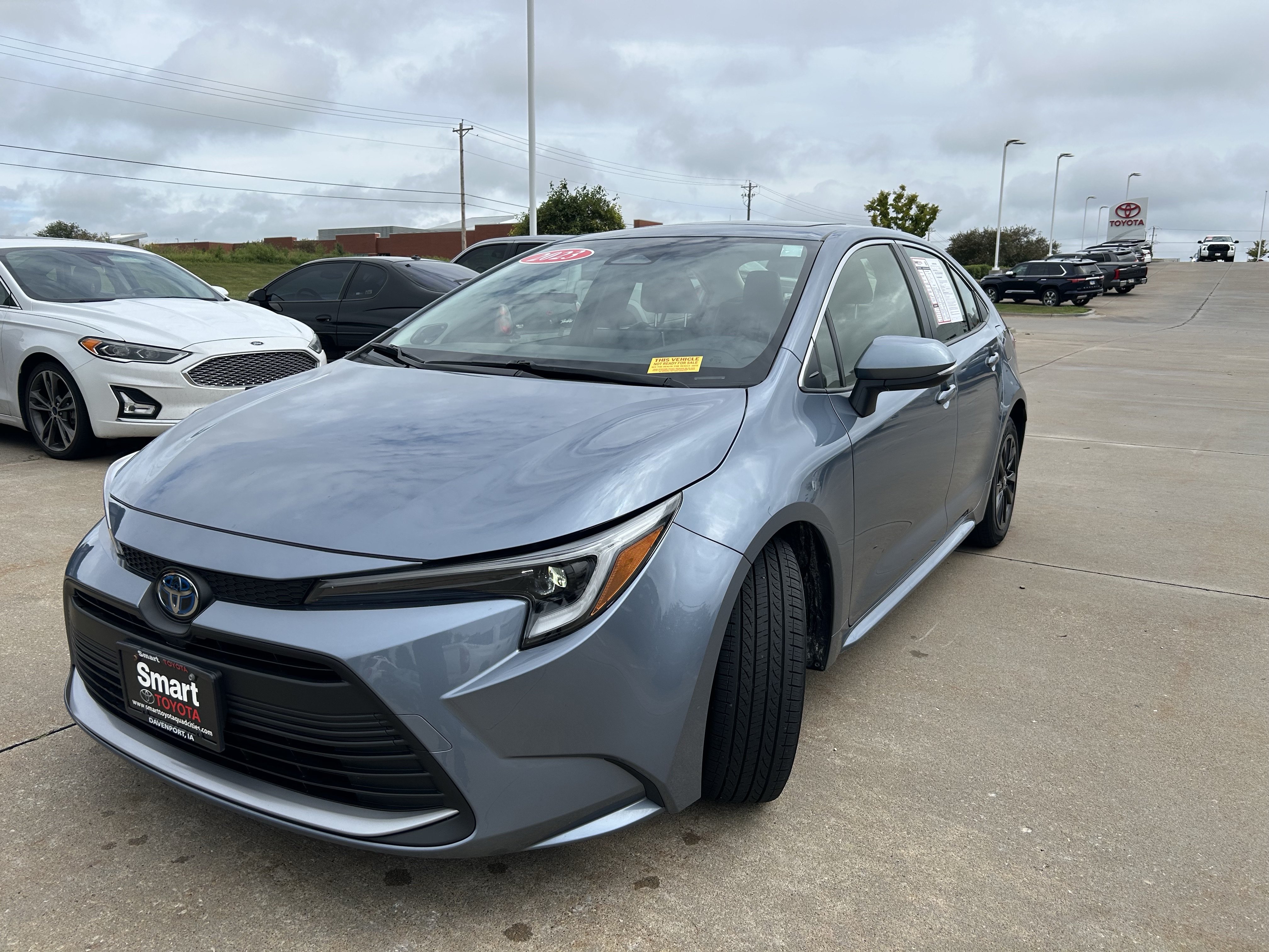 Certified 2023 Toyota Corolla XLE FWD image 2