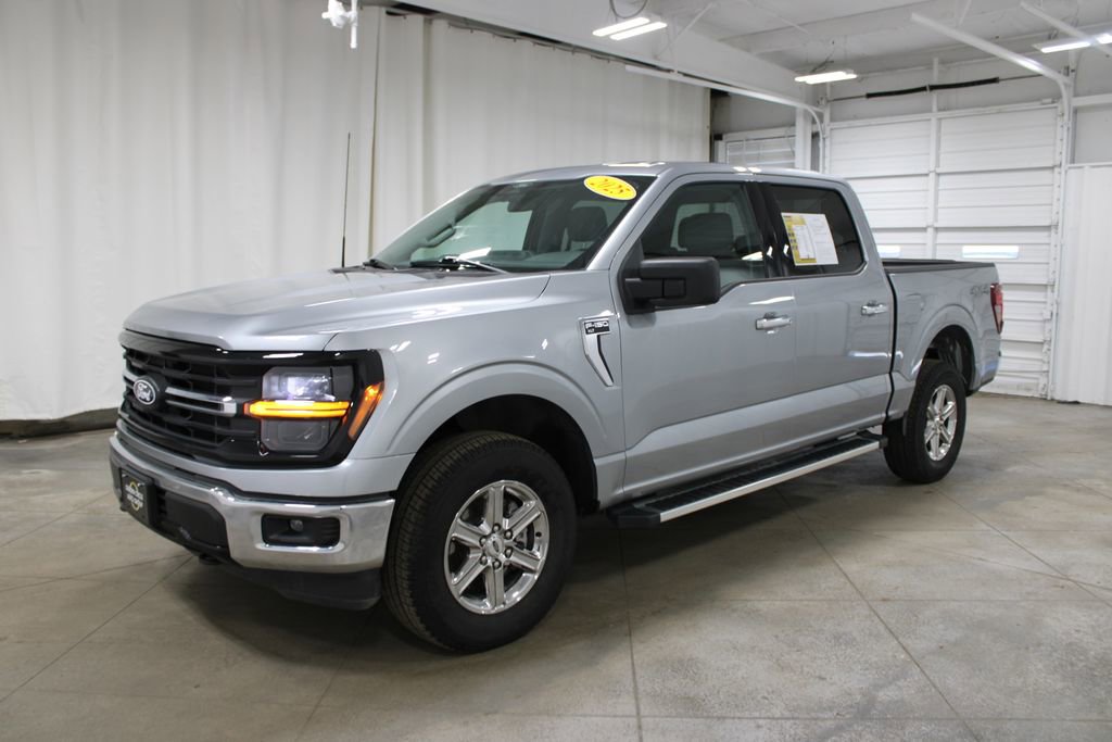 Used 2025 Ford F150 XLT w/ Equipment Group 301A Standard image 4