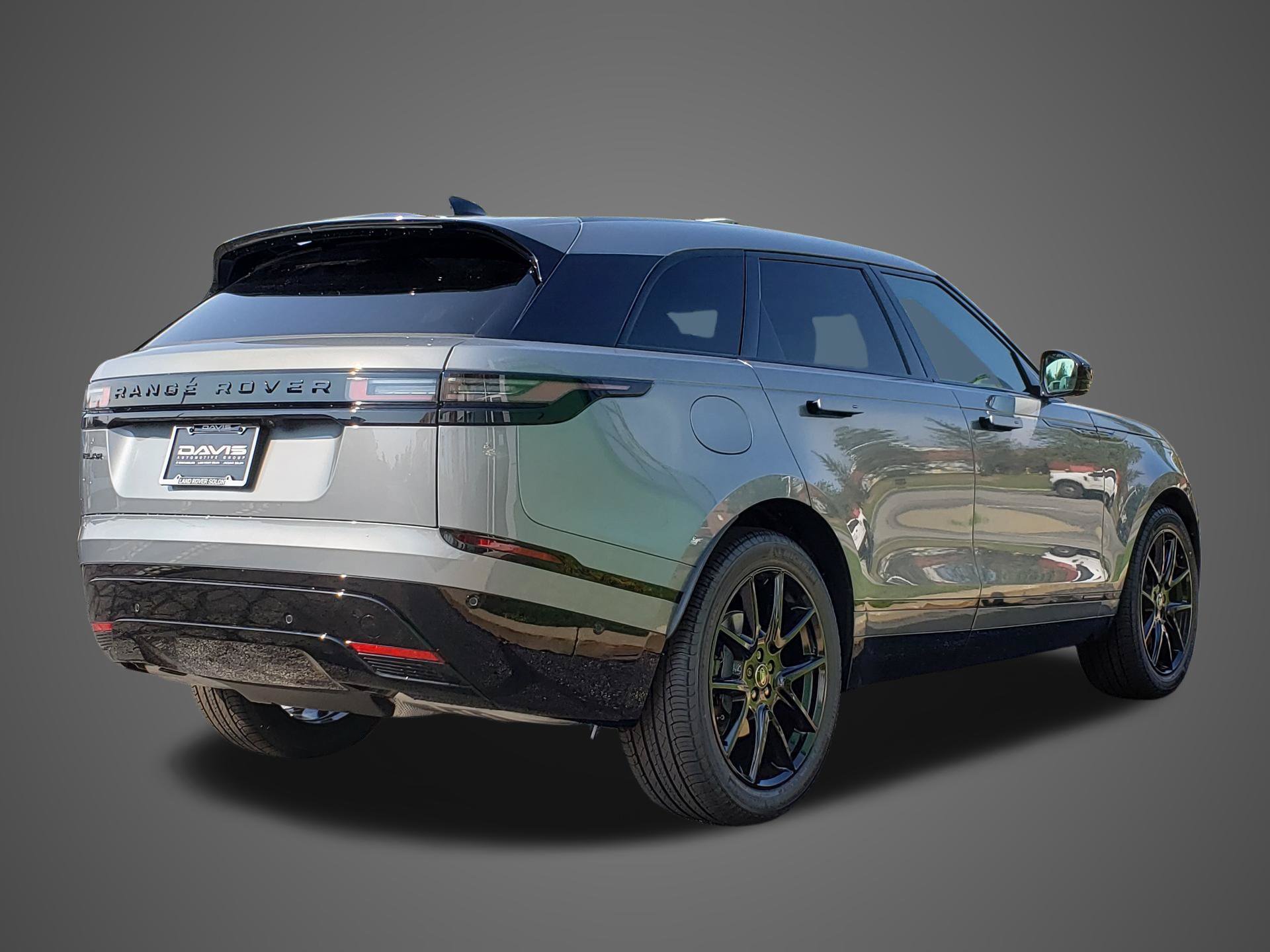 New 2026 Land Rover Range Rover Velar Belgravia AWD/4WD image 5