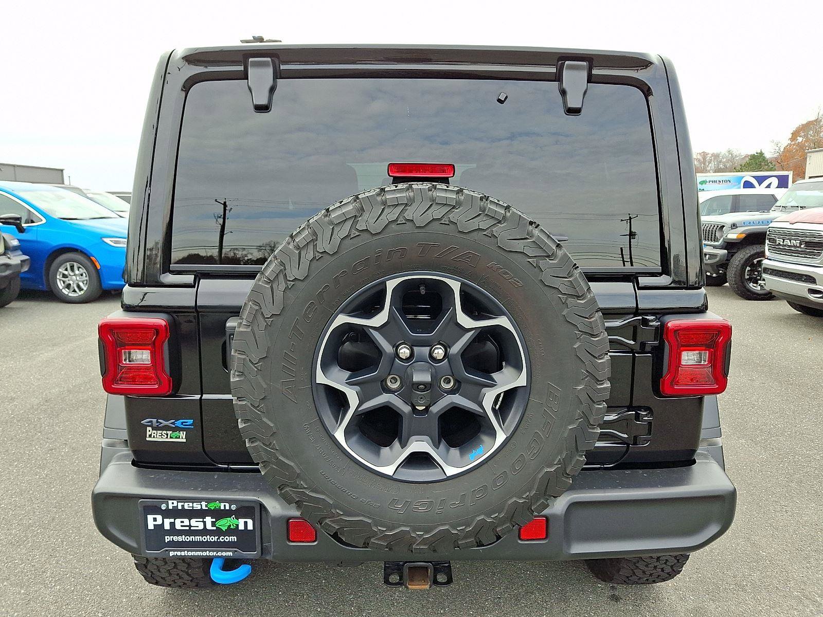 Used 2022 Jeep Wrangler Unlimited Rubicon 4xe w/ Cold Weather Group image 5