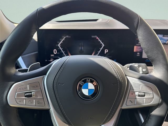 Used 2023 BMW X7 xDrive40i w/ Premium Package image 26