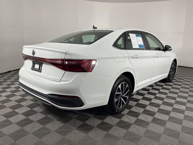 Used 2025 Volkswagen Jetta S image 10