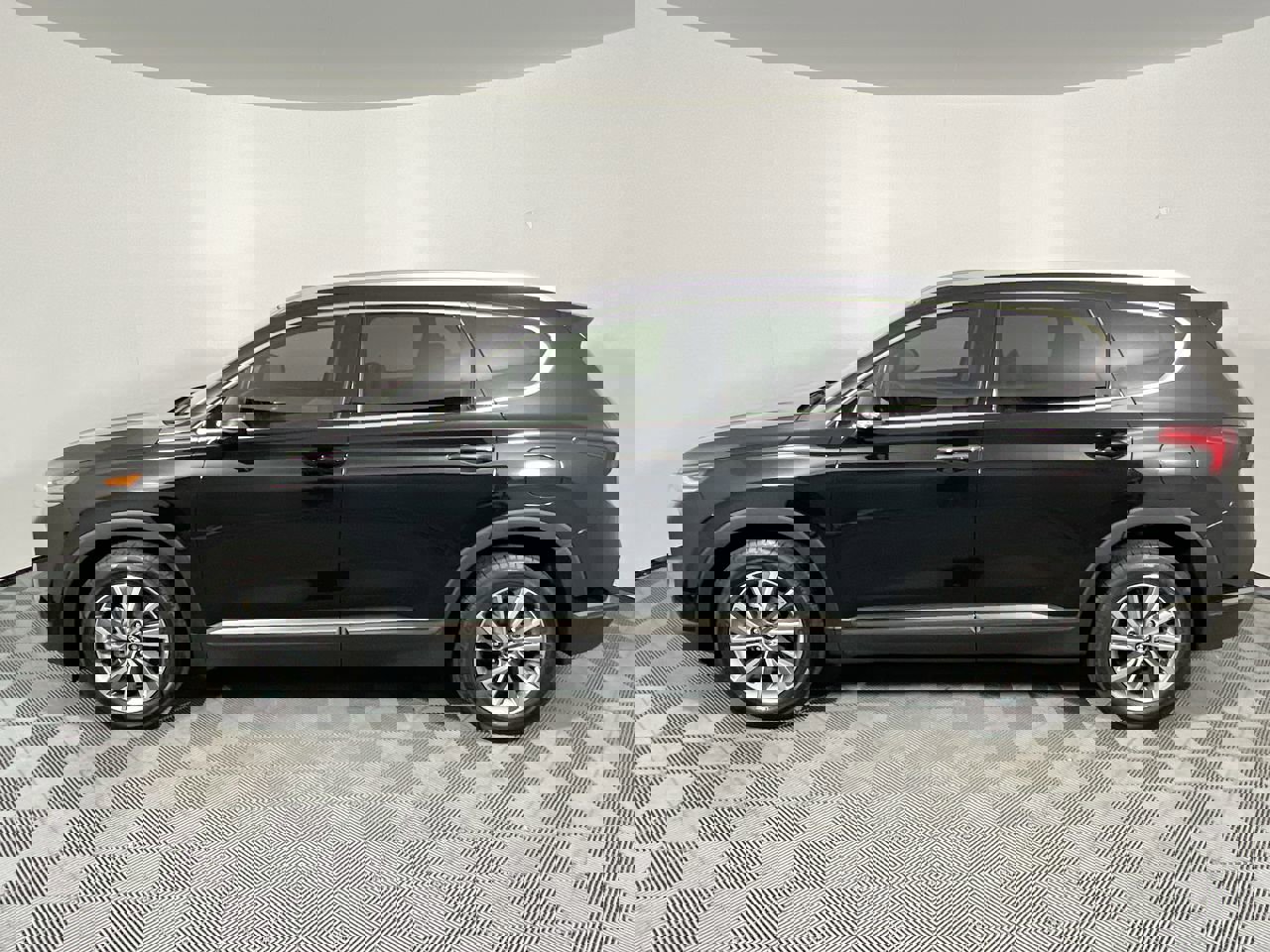 Used 2019 Hyundai Santa Fe FWD image 6