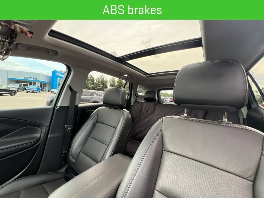 Certified 2024 GMC Terrain SLT w/ Elevation Edition AWD/4WD image 27