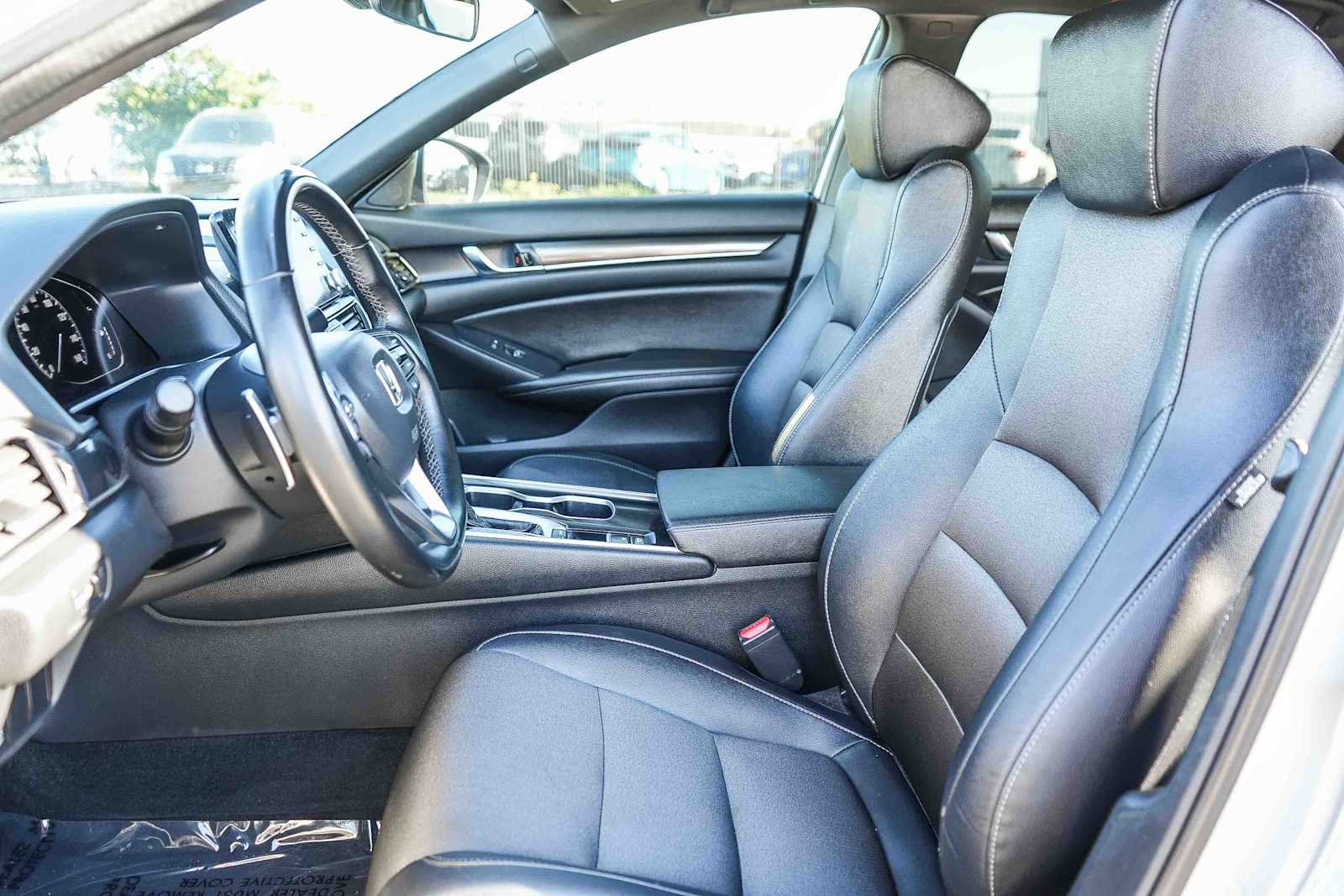 Used 2019 Honda Accord Sport image 17