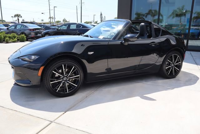 Used 2025 MAZDA MX-5 Miata RF Grand Touring image 18