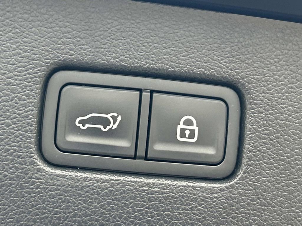 Used 2021 Genesis GV80 3.5T w/ Prestige Package 07 image 15