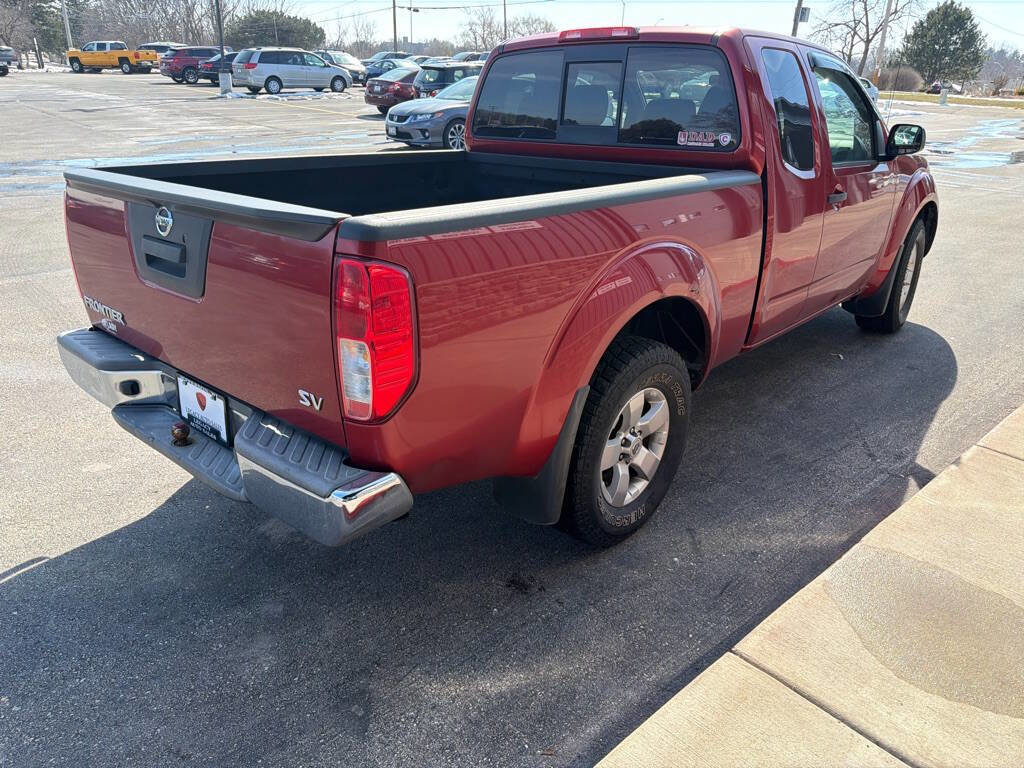 Used 2013 Nissan Frontier SV image 6