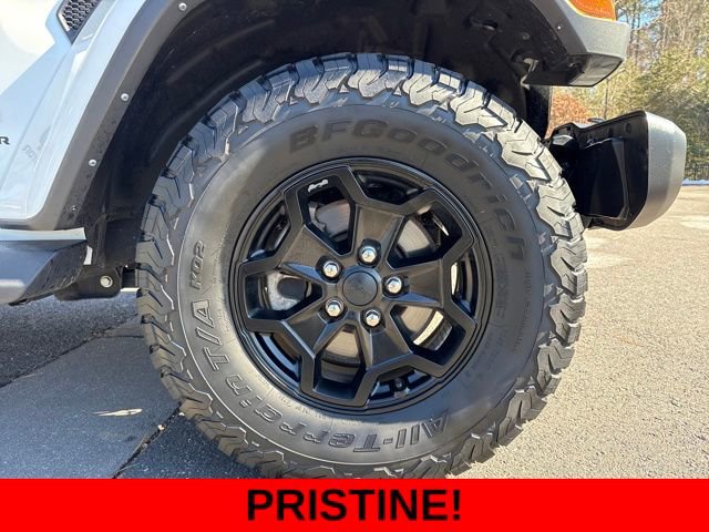 Used 2021 Jeep Gladiator Willys image 13