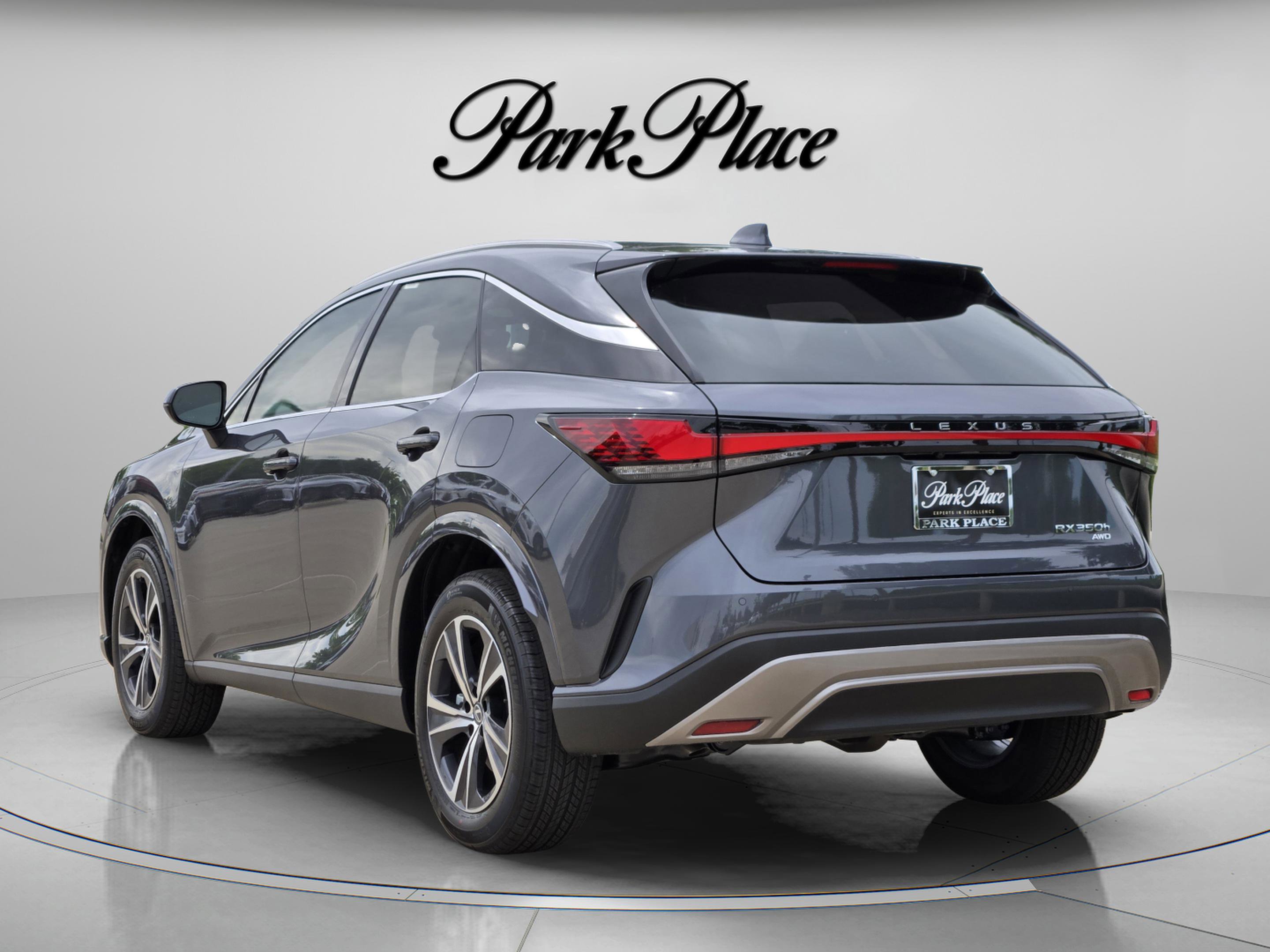 New 2026 Lexus RX 350h AWD/4WD image 3