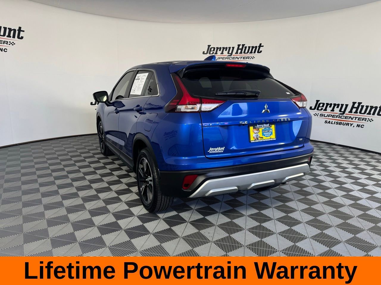Used 2023 Mitsubishi Eclipse Cross SE image 9